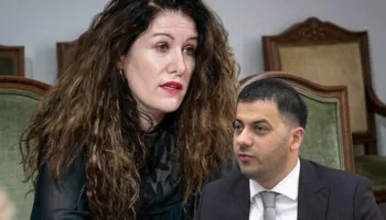 ‘Do përfundojmë keq, shpirt’/ Angazhimi i Vlora Hysenit për të shpëtuar Agasin. Drejtoresha u pyet 5 ditë para arrestimit