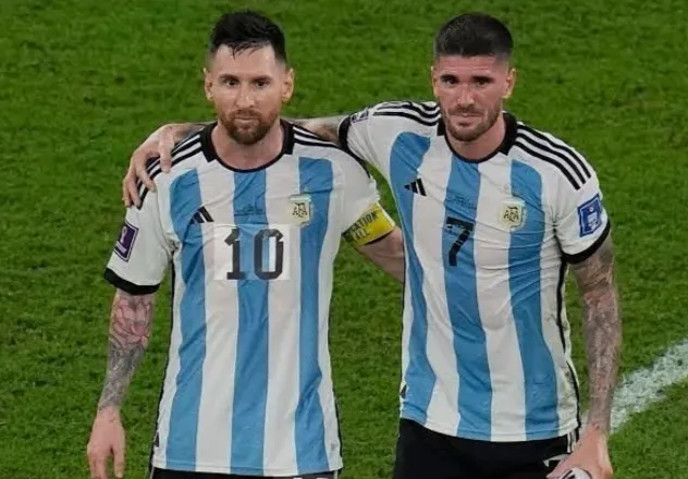 “Do të mbetesh i përjetshëm”, Rodrigo De Paul, mesazh emocionues për Lionel Messin