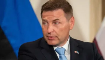 Dorëhiqet ministri estonez pas skandalit me municionet për Ukrainën