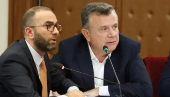 ‘Drafti për pagat e magjistratëve të hiqet nga rendi i ditës’, Bardhi: Të ngrihet komision hetimor për ‘KAYO’, Balla e rrëzon