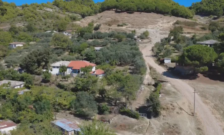Drama e fshatrave në Mallakastër, për dekada të harruar mes kodrave për 10 km rrugë