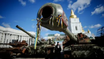 Droni rus godet agjencinë ukrainase të spiunazhit, dëmton vendin e UNESCO-s në Kiev