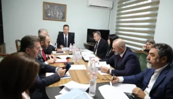 “Duhet reagim i përbashkët”- Dënimi i drejtuesve të UÇK në Hagë, Bardhi në Konferencën e Kryetarëve: Kosova s’ka nevojë që ne të bëjmë politikë