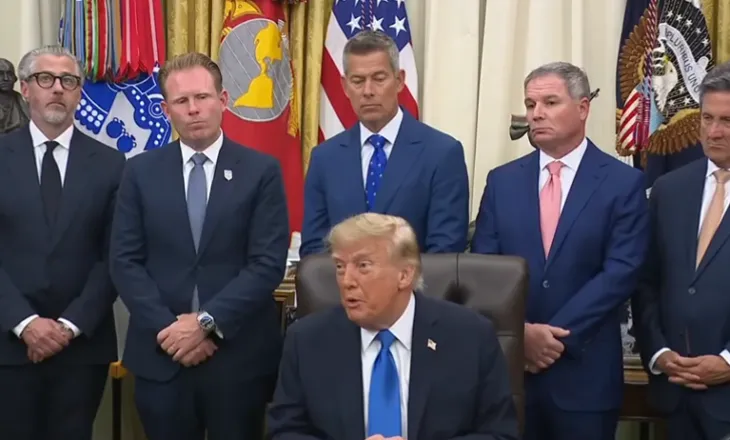 Duhet ta ndalin atë luftë idiote, Trump kërkon fundin e përplasjes Rusi-Ukrainë (VIDEO) –