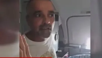 Dy pilotët përleshen me thika në kabinë, devijohet avioni me pasagjerë izraelitë! Udhëtonte nga Dubai, Tel Avivi dyshon për akt terrorist