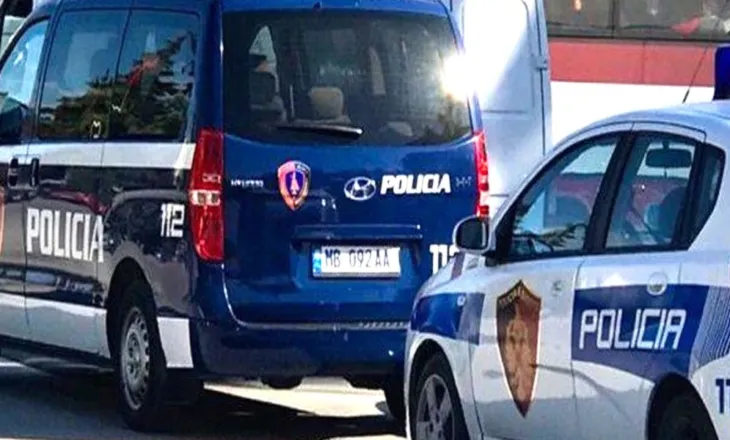 Dy vjedhje biznesesh në Korçë, arrestohet 18-vjeçari dhe shpallet në kërkim bashkëpunëtori