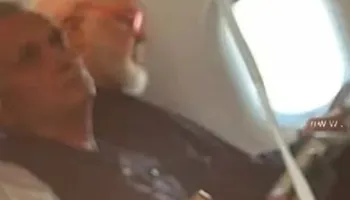 E pazakontë në Napoli, Rama përfshihet në një incident pas zbritjes nga avioni