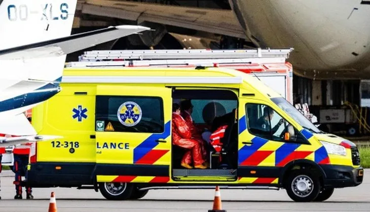 E rëndë në Itali/ Po shoqëronte vajzën për në shkollë, 42-vjeçarja shqiptare përplaset për vdekje nga kamioni