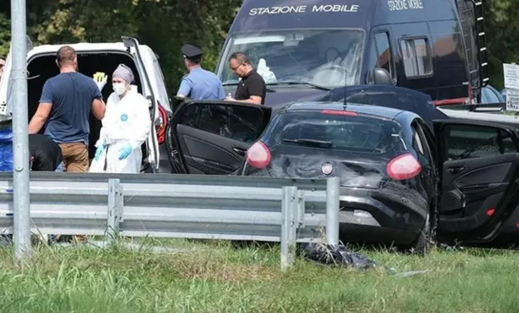 Ekzekutim makabër/ 35 vjeçari shqiptar vritet brutalisht brenda makinës së tij