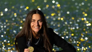 Elena Sadiku shkruan historinë, shqiptarja e pare finaliste për Topin e Artë