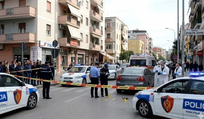 EMRAT/ Zbardhet plagosja në Tiranë, në kërkim autori! Policia: Në pranga ndihmësi, 2 të tjerë nën akuzë! Arrestohet dhe i dëmtuari, e kërkonte Kosova