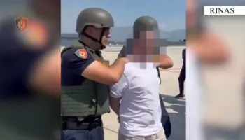 EMRI/ Dubai sjell në pranga kuksianin me dy identitete, ishte i kërkuar për dy akuza dhe me masë nga Gjykata! (FOTO)