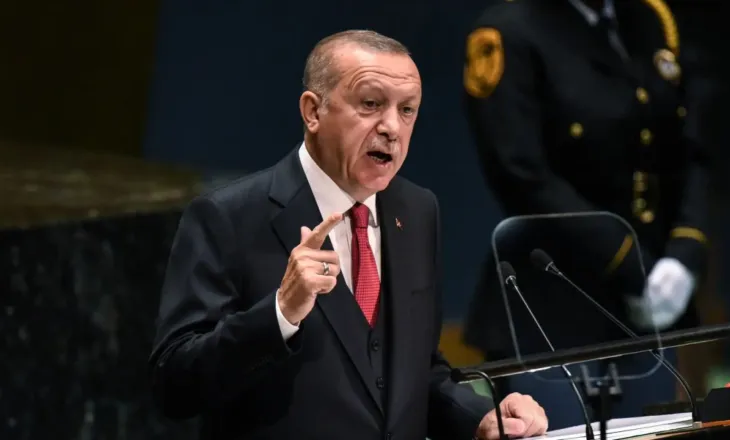 Erdogan lëshon kërcënimin e fortë: Ta mendojnë mirë kush synon të prekë territorin turk