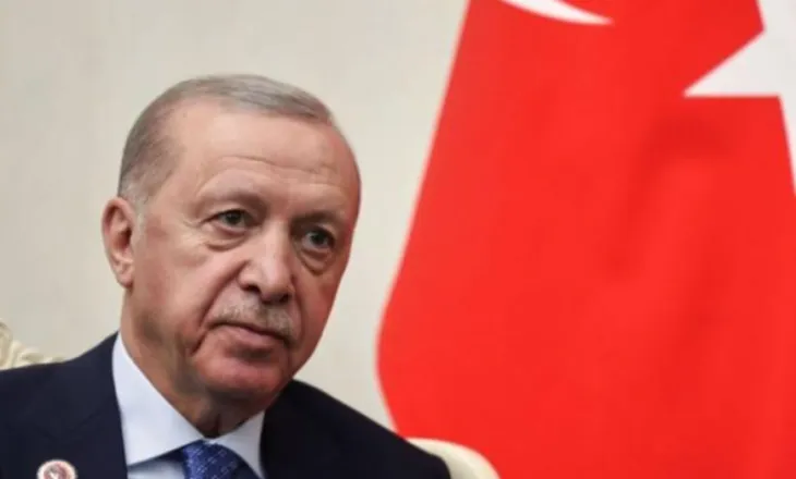 Erdogan paralajmëron Greqinë: Ndryshoni kurs, hiqni dorë nga militarizimi i ishujve të Egjeut!