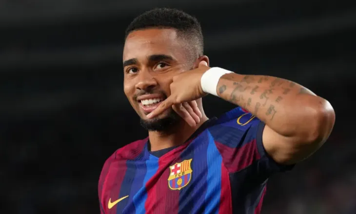 “Është një lloj emocioni tjetër”, Gabriel Jesus flet pas golit të parë në “Camp Nou” dhe arritjes së rekordit të Rivaldo-s