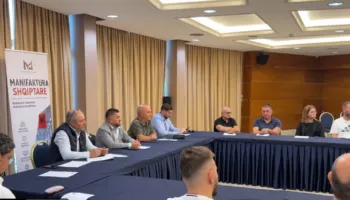 Fasoneritë kërkojnë ndihmë! Euroja e dobët dhe kostot në rritje, prodhuesit duan ndryshime fiskale për 2027