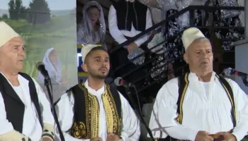 Festivali i riteve në Gjirokastër, këngë dhe zakone që rikthyen trashëgiminë kulturore