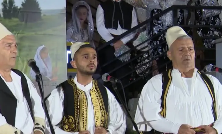 Festivali i riteve në Gjirokastër, këngë dhe zakone që rikthyen trashëgiminë kulturore