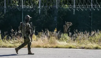 Finlanda përfundon gardhin 200 kilometra në kufirin me Rusinë: Duhet të jemi të përgatitur!