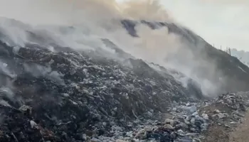 Flakët përfshijnë vendgrumbullimin e mbetjeve në Fushë-Krujë, përsëritet zjarri për të disatën herë