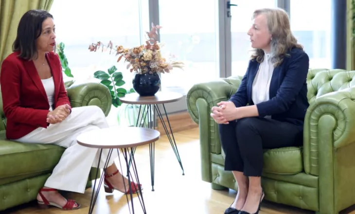 “Forcim i besimit të qytetarëve”- Ambasadorja Sousa takohet me kreun e KLP: Një sistem i fortë drejtësie, thelbësor për të ardhmen e Shqipërisë në BE
