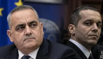 Fredi Beleri lavdëron ish-deputetin e Agimit të Artë dhe sulmon drejtësinë greke, eurodeputeti tërhiqet nga deklarata pas reagimeve të forta nga PASOK