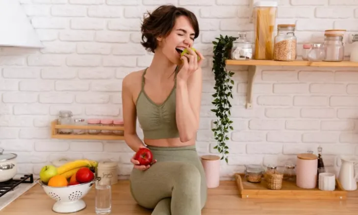 Fruti që ndihmon në uljen e sheqerit dhe kolesterolit