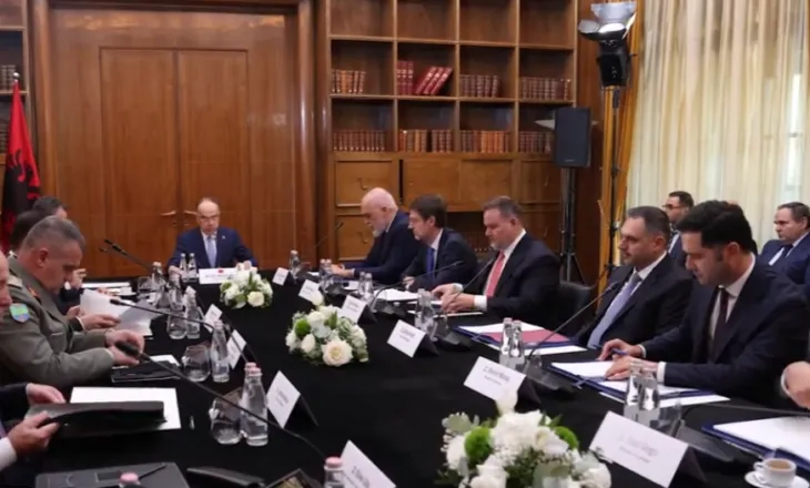 Gazment Bardhi: Lideri i PD duhej të ishte në mbledhjen e Këshillit të Sigurisë Kombëtare