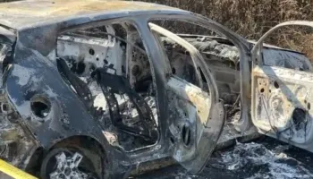 Gjendet i djegur mjeti i autorëve, që bënë shosh me plumba makinën e familjes në Urakë të Matit