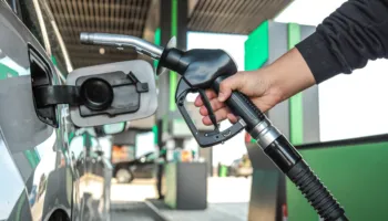 Gjermania ul taksën e karburanteve dhe përgatit tavan çmimesh, paketa e ndihmës për qytetarë arrin 2.5 miliardë euro