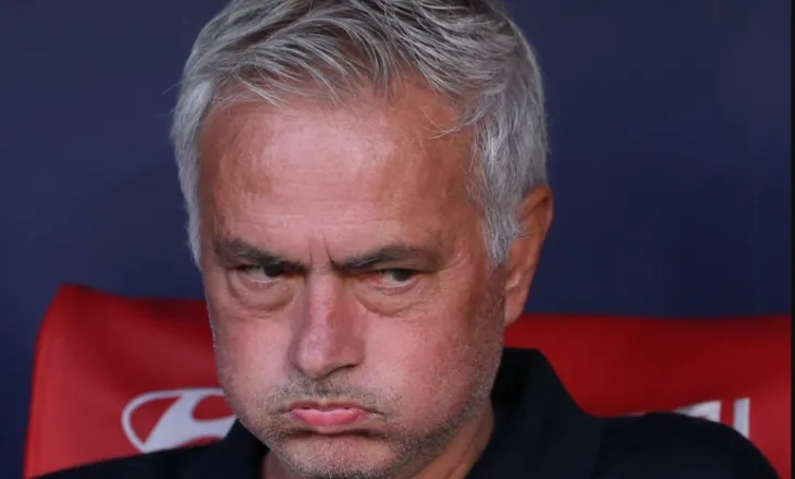 “Gjithçka ishte shumë e çuditshme”, Jose Mourinho nuk kursehet aspak pas humbjes në derbi