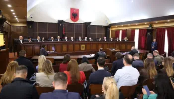 Gjykata e Lartë kundër projektligjit për pagat e magjistratëve: Kuvendi të mos e votojë!