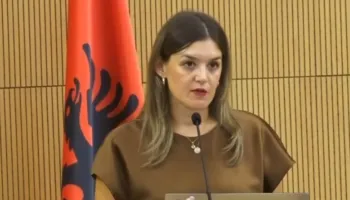 Gjyqtarët ultimatum qeverisë: Zhbllokoni pagat, ndryshe kufizojmë veprimtarinë e gjykatave