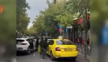 Goditen disa grupe që shisnin drogë pranë shkollave në Tiranë, arrestohen 31 persona