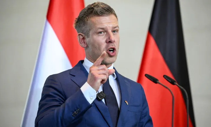 Goditje në politikën hungareze/ Parlamenti i hap rrugë hetimeve, i heq imunitetin kryeministrit