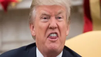 Goditje shkatërruese ndaj Iranit/ Trump paralajmëron valën e rradhës me raketa