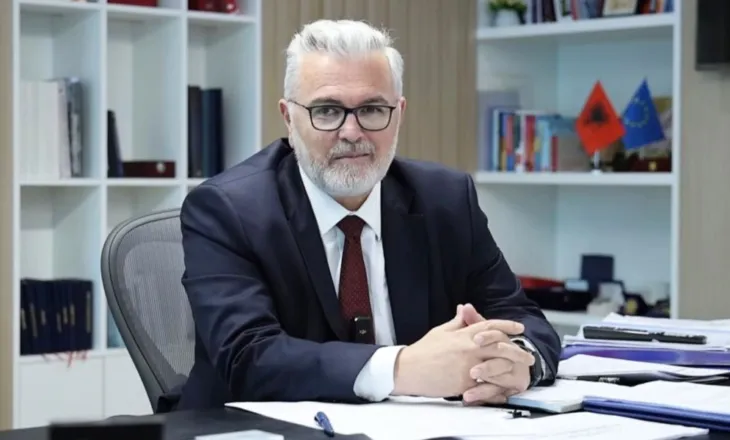 Gogu sfidon debatin për pagat: Vonesa e Kuvendit nuk justifikon shkeljen e Kushtetutës