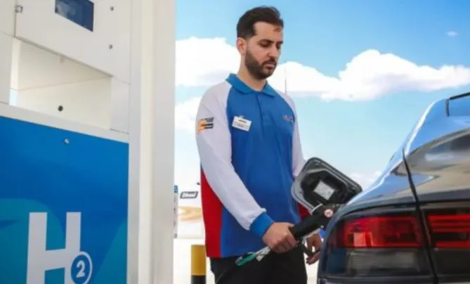 Greqia merr masat dhe ndërhyn në tregun e çmimit të karburanteve, nafta ulet deri në 20 cent për litër!