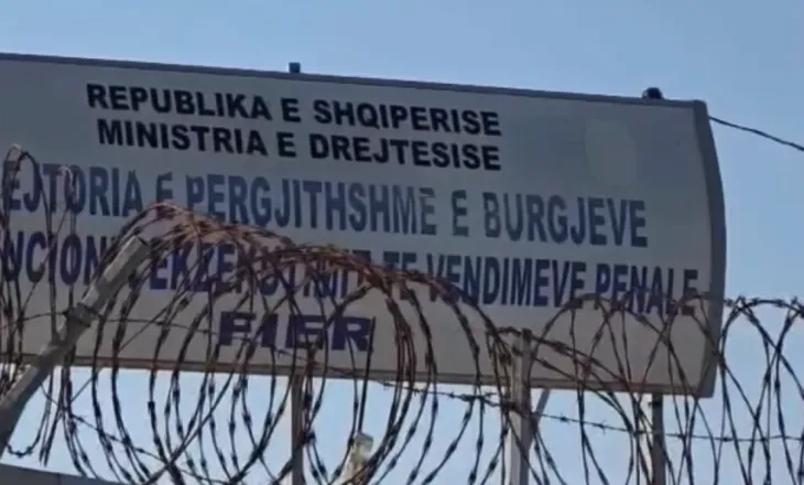 Humb celulari i sekuestruar në qelinë e burgut të Fierit, pezullohen katër gardianë