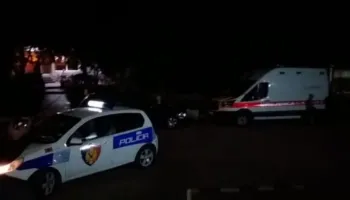 Humb jetën 32-vjeçarja britanike në një hotel në Jalë