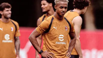 Hutchinson: Nuk erdha te Milan për të zëvendësuar Leão, trajneri mbeti i impresionuar nga unë