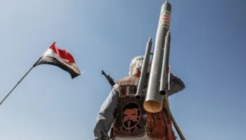 Huthi pretendon sulme të reja ndaj Arabisë Saudite, përparojnë në Bab al-Mandab
