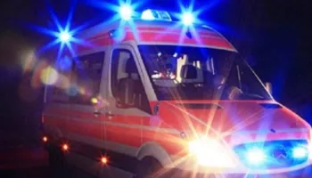 I mori makinën babait dhe aksidentohet, humb jetën 16-vjeçari, plagoset shoku i tij