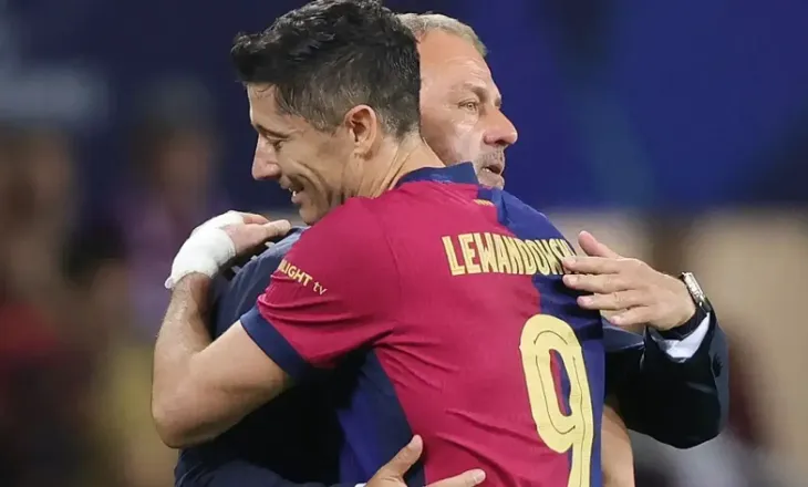 I mungon “9” që zëvendëson Lewandowski, ja “shpikja” e habitshme dhe e papritur e Flick