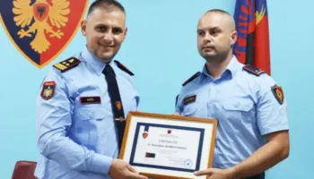 I shpëtoi jetën Rozalinda Plakut, kryepolici Hita ngre në detyrë Mariglen Koroveshaj