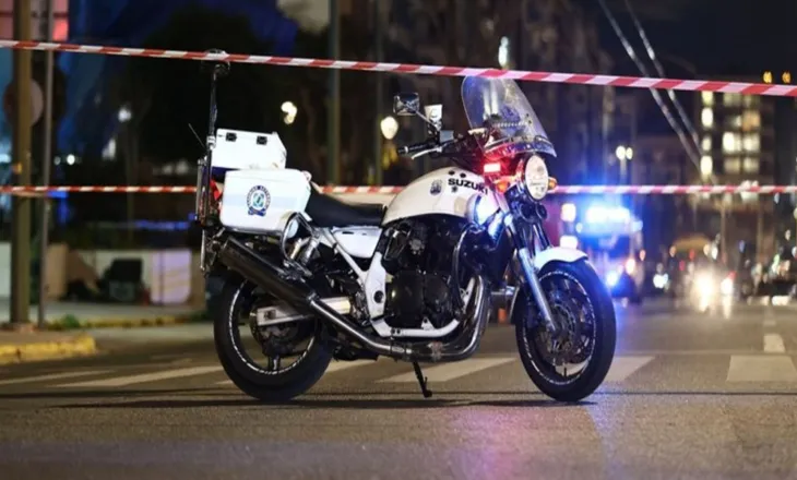 I zunë pritë në derën e shtëpisë për ta vrarë, plagoset 55-vjeçari shqiptar në Athinë