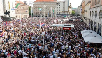 Importet e paligjshme të mbeturinave: Dhjetëra mijëra njerëz protestojnë në Kroaci