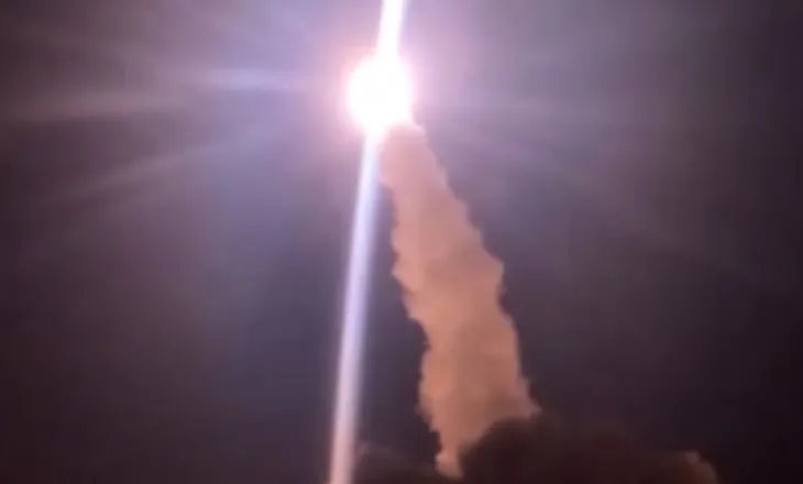 Irani kundërpërgjigjet me raketa dhe dronë pas sulmeve të SHBA-së –