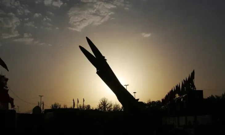 Irani publikon planin e mbrojtjes pasive për 3 skenarë, përfshirë luftën në shkallë të plotë