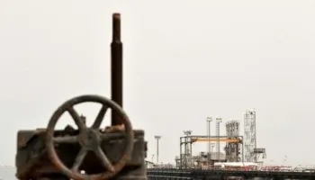 Irani siguron mbi 1 miliard dollarë nga nafta në 11 ditë, mes presionit të SHBA-së